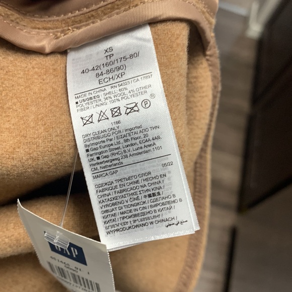 NWT Gap Wool Coat - Picture 9 of 9
